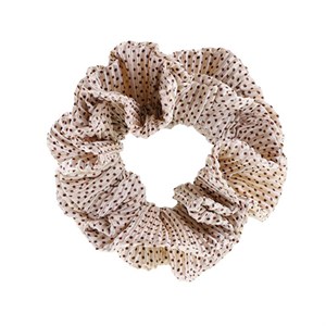 By Stær - Kaisa Scrunchie, Hvid/Brun Prikker